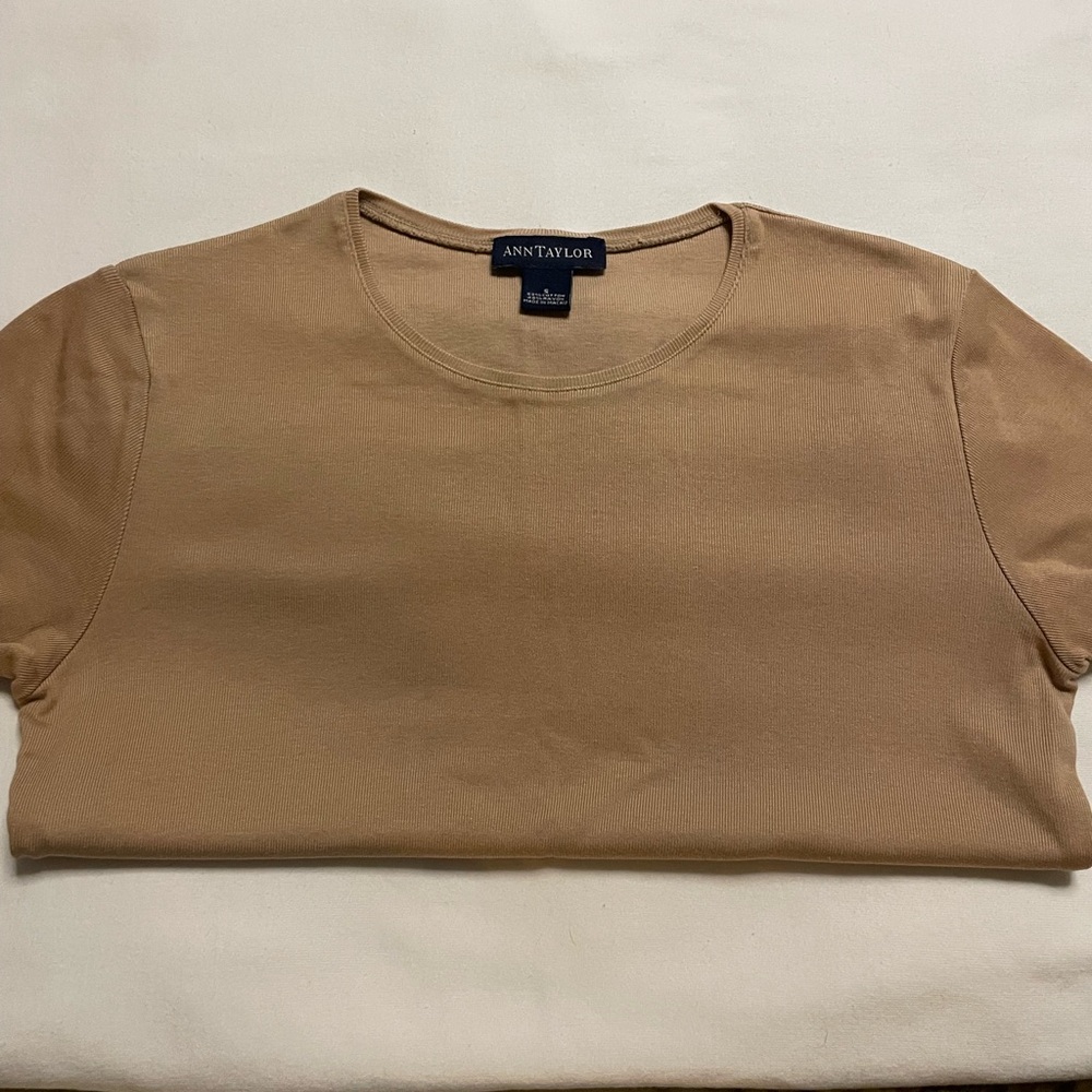 Ann Taylor t shirt